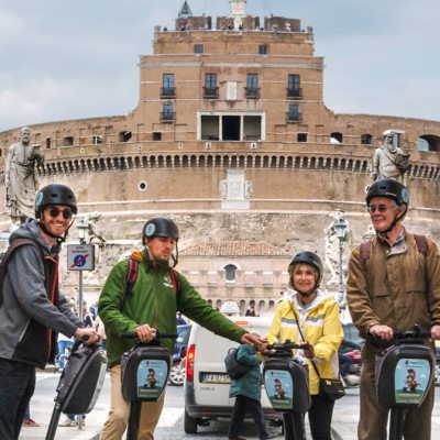 Gruppo in fronte da Castel'SantAngelo